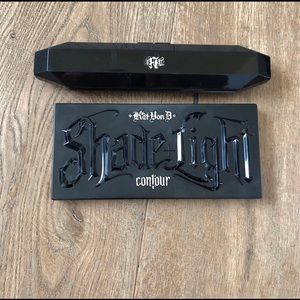 KAT VON D Shade and light contour palette & brush